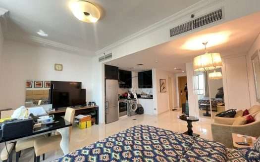Fully Furnished studio | located between Business Bay and Downtown